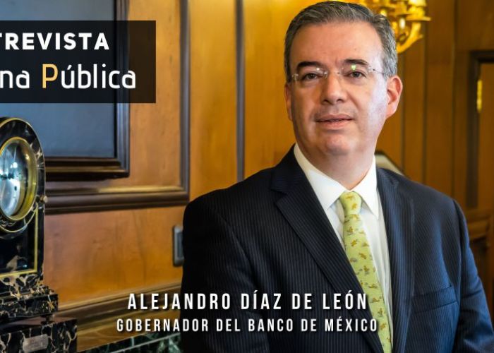 El gobernador del Banco de México entrevistado en su oficina de la Ciudad de México