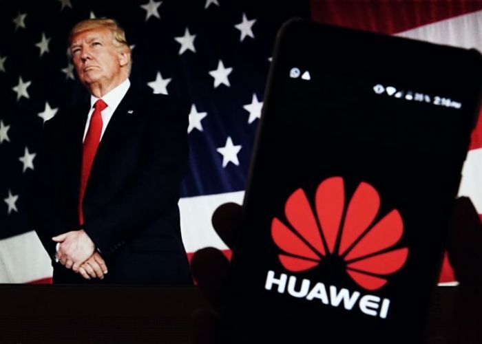 Donald Trump firmó un decreto para prohibir la venta, compra o uso de cualquier tecnología elaborada por empresas que representan “un riesgo para la seguridad nacional”, entre ellas Huawei.