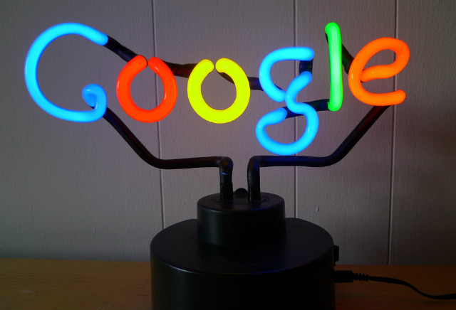 ¿Es Google demasiado grande para ser regulada efectivamente? (Foto: M.J. Monty)